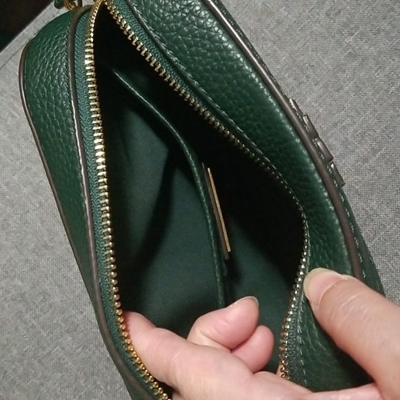 Tory Burch McGraw Camera Bag In Green - Picture 2 of 7